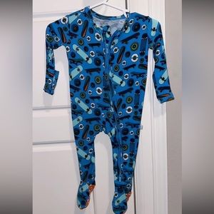 Posh peanut footie 0-3